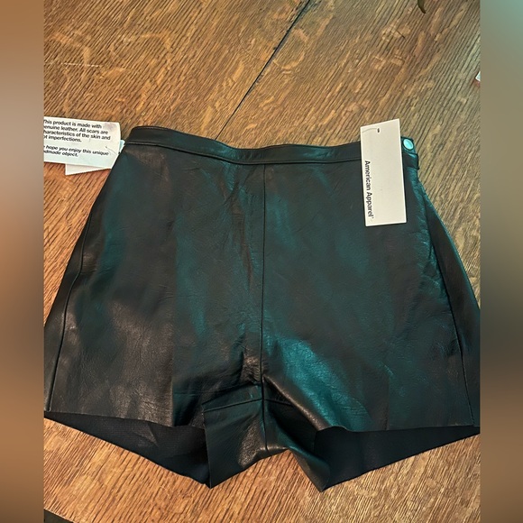 NWT // American Apparel // Black Leather Tap Shorts // Size 24/25 - Picture 2 of 12